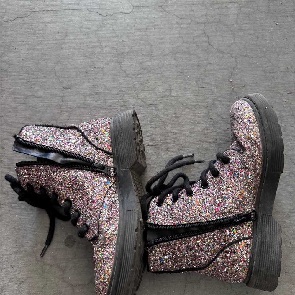 Little girls sparkly combat boots